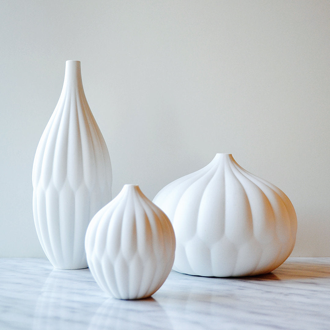 Textured Porcelain Vases White - set of 3
