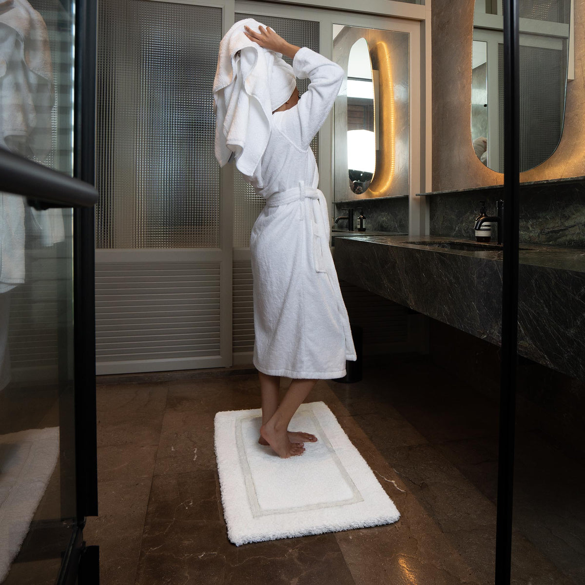 Luxury Ultraplush Cotton Bath Mat – White