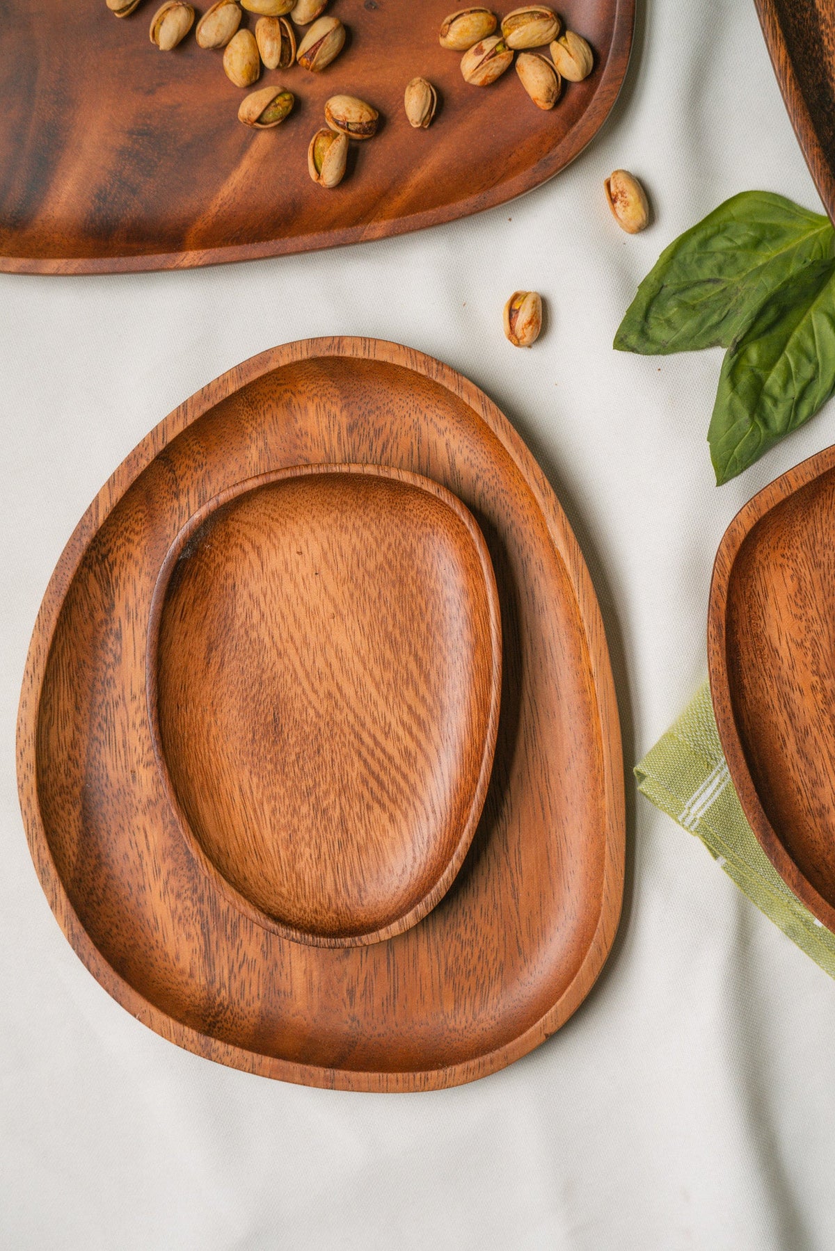 Acacia Serving Plate Set | Wooden Dinner Plates for Entertaining