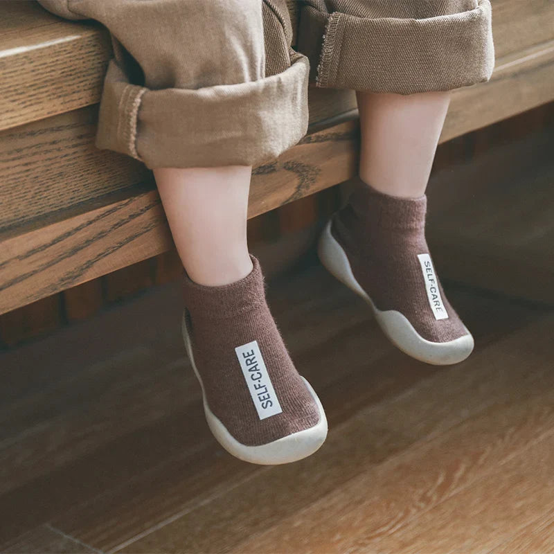 Unisex Baby Knit First-Walker Shoes – 6–24 Months