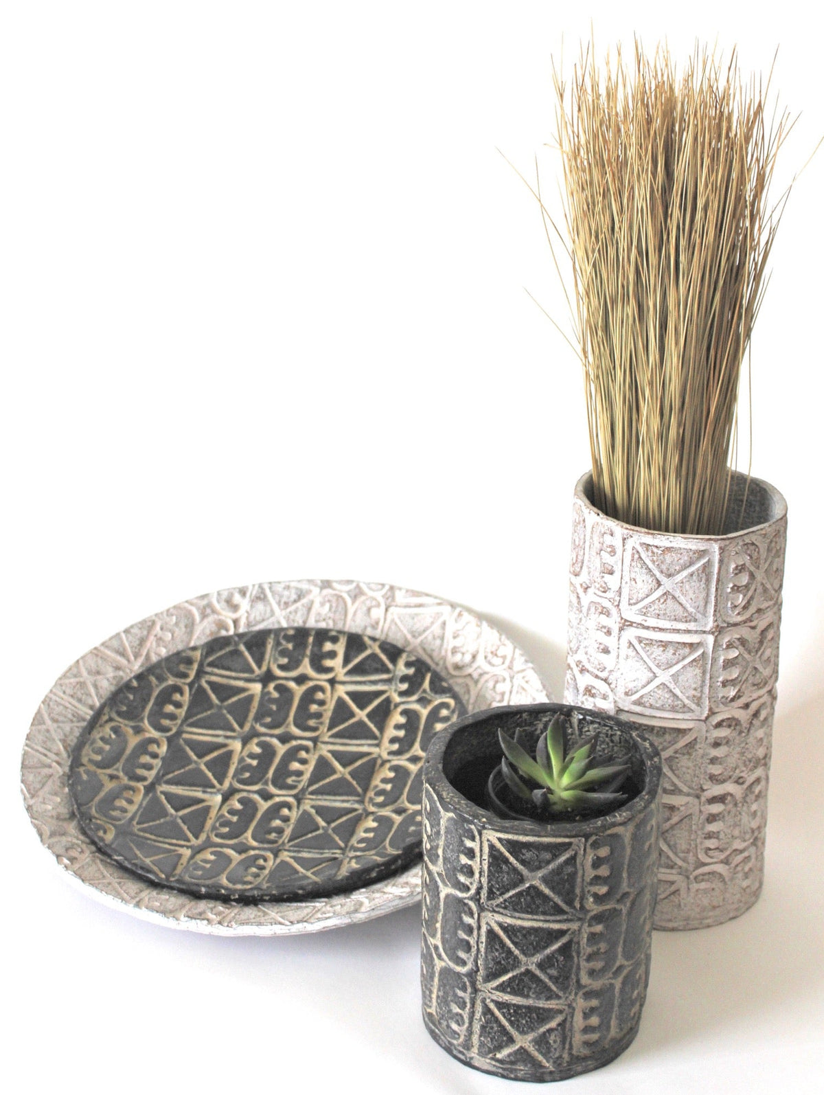 Handcrafted Ashanti Patterned Ceramics – Vases & Plates