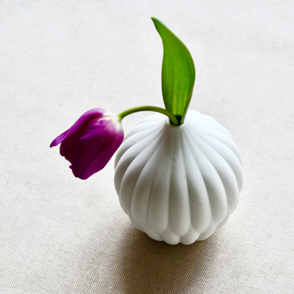 Textured Porcelain Vases White - set of 3
